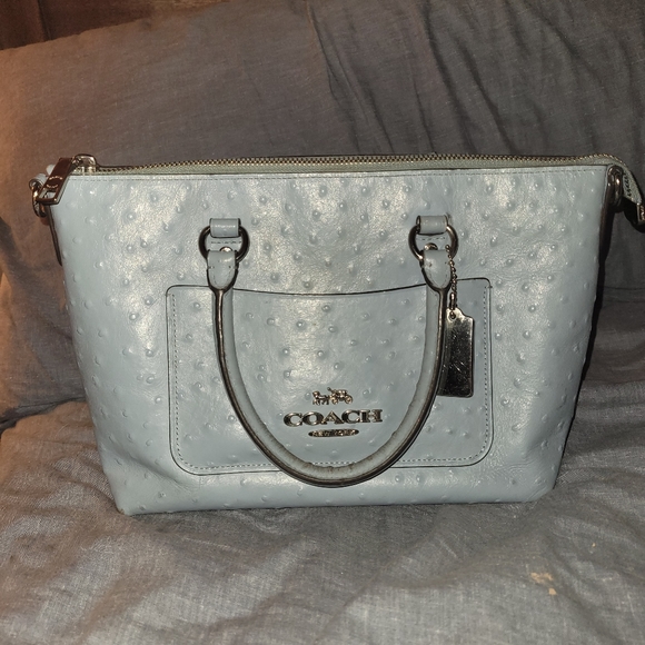 Coach handbag baby blue/ gray blue riveted cross-body strap included - Picture 9 of 11